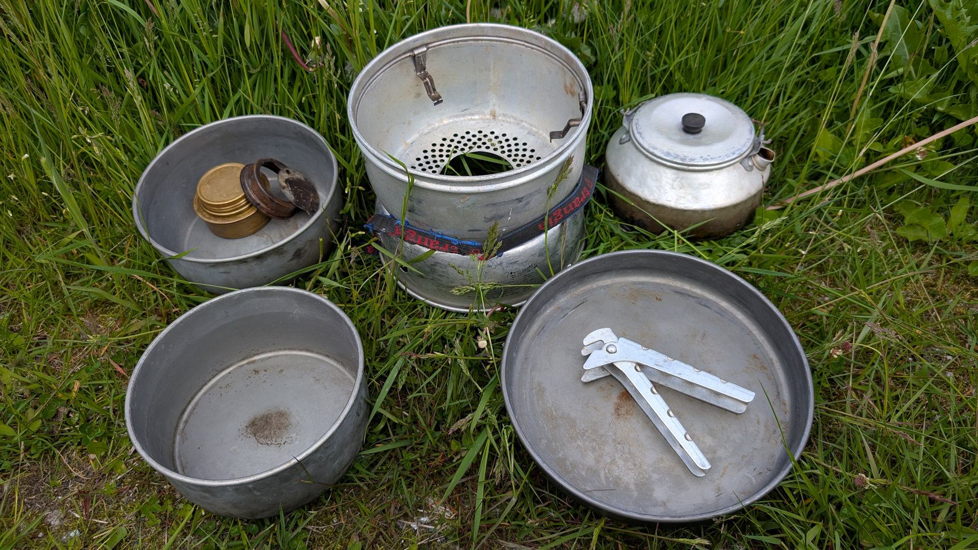 Trangia 27 Kochset, ausgebreitet