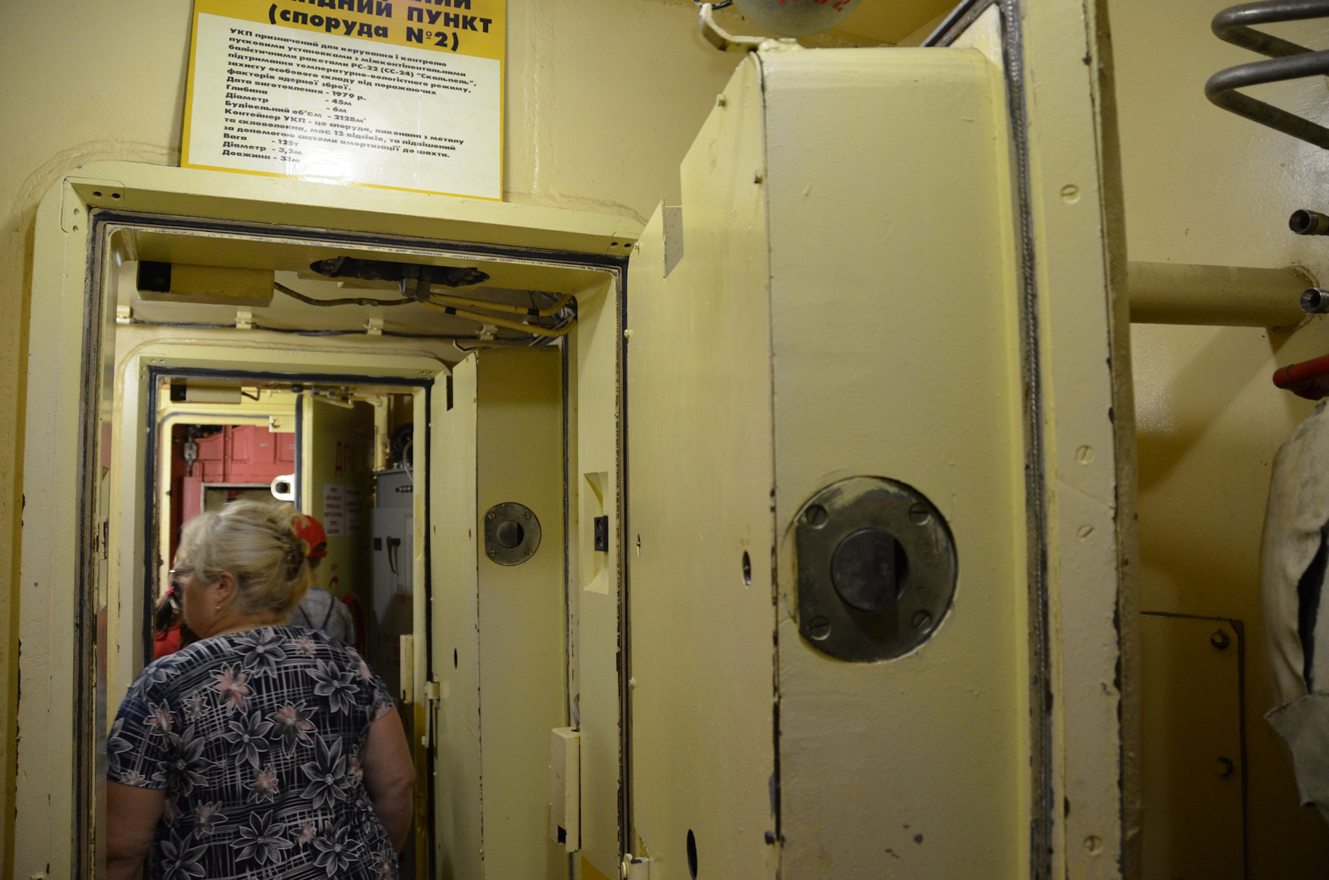 Bunkertür im Raketenmuseum Pobuzke 