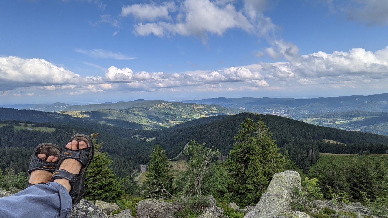 Panorama Blick nach Deutschland vom Gebirge der Vogesen aus gesehen