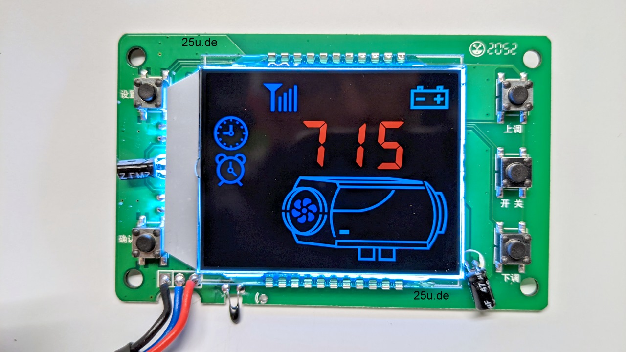 Detailaufnahme LCD Display vom Bedienteil einer China Diesel Heizung