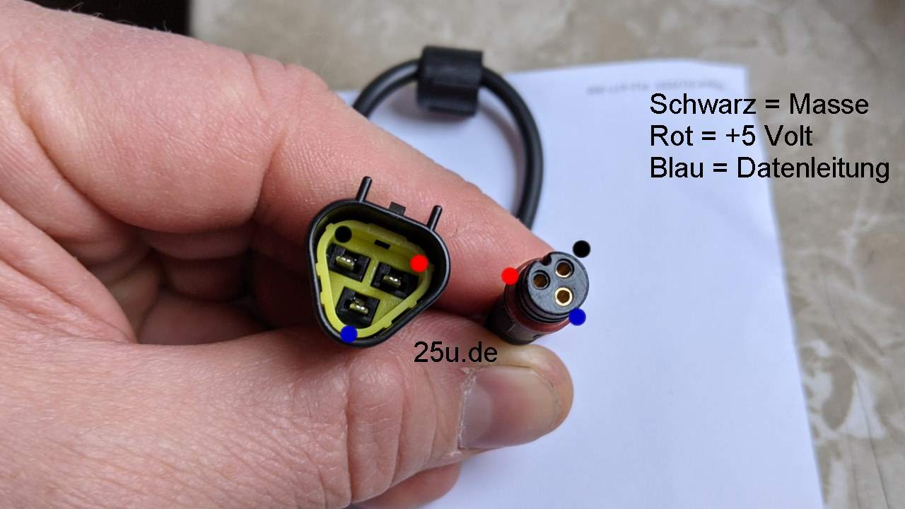 Adapterkabel von Dreieckig auf Rund, für die Chinaheizung und den Bezeichnungen für +5 Volt, Masse, Datenleitung