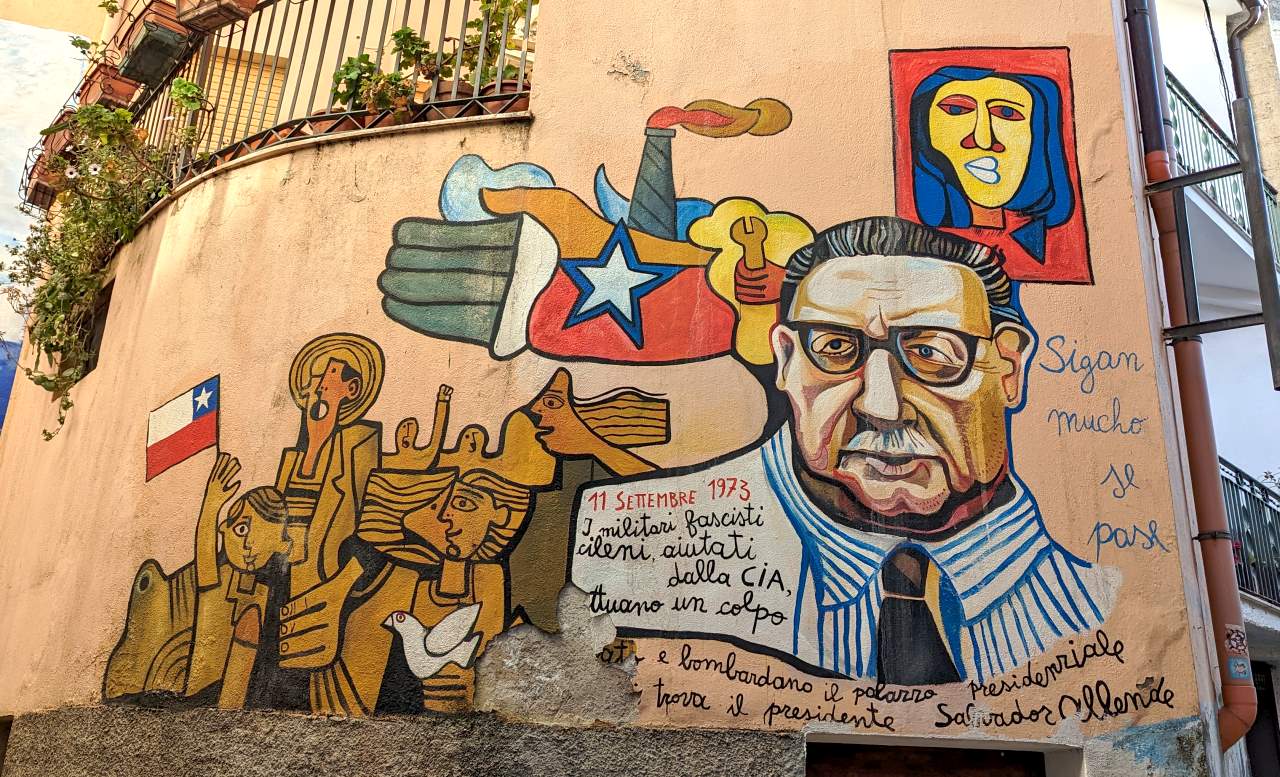 Murales Orgosolo Salvador Allende