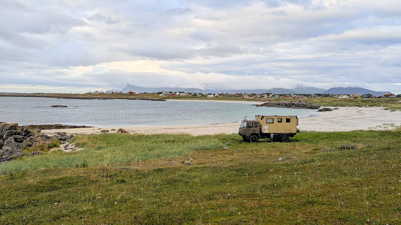 DAF T244 am Strand der Vesteralen