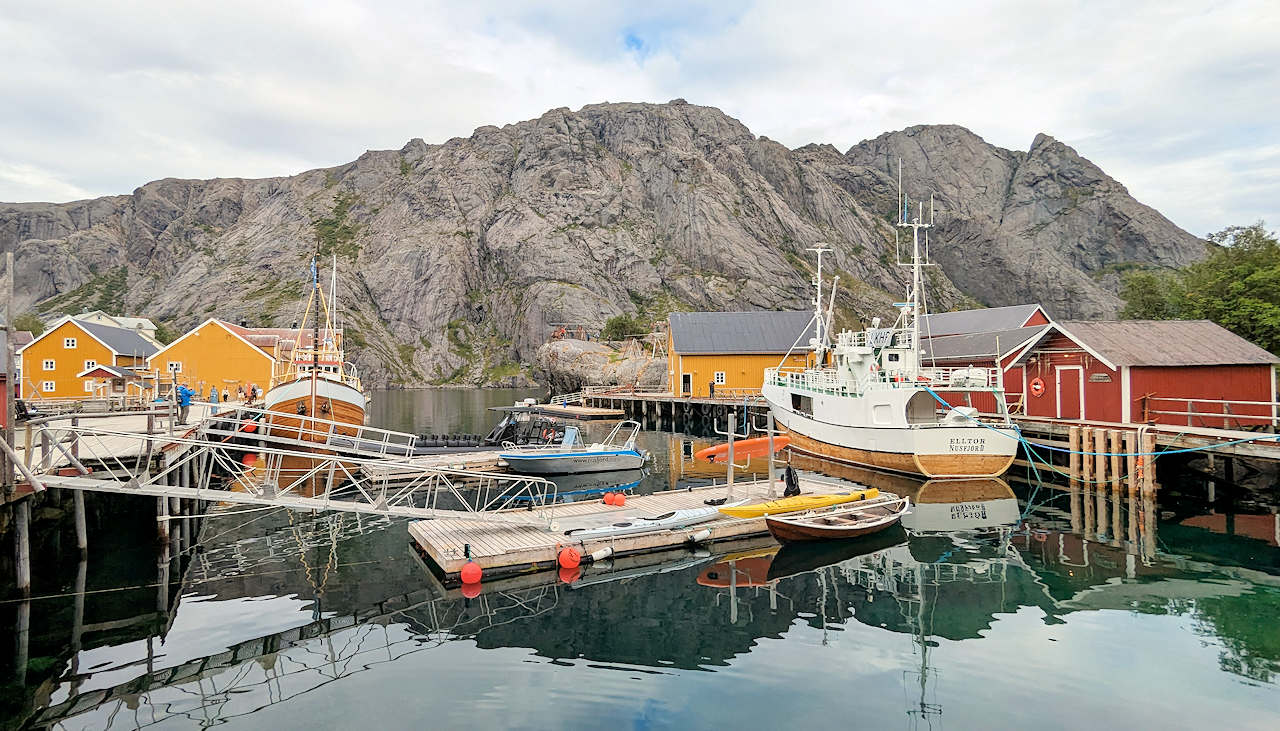 Hafen von Nusfjord Lofoten Norwegen