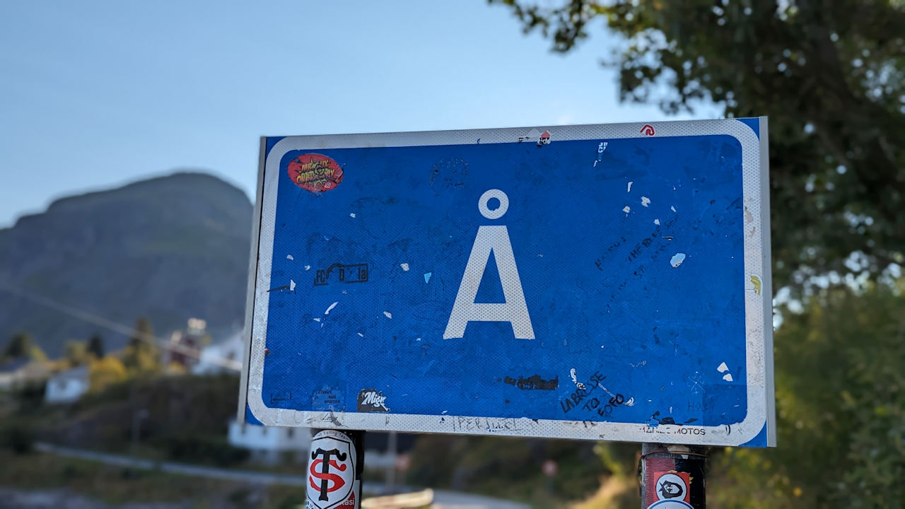 Blaues Schild A der Lofoten