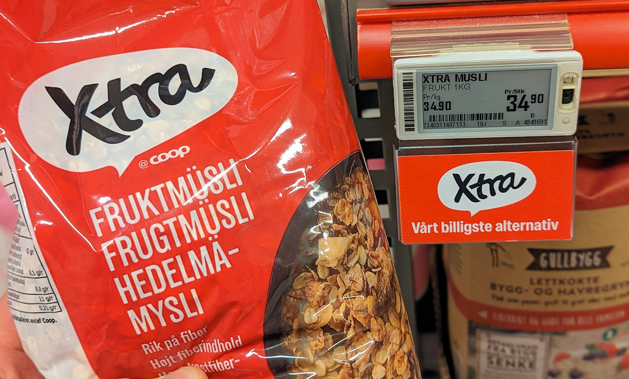 Eine Packung Müsli für 34,90 NOK