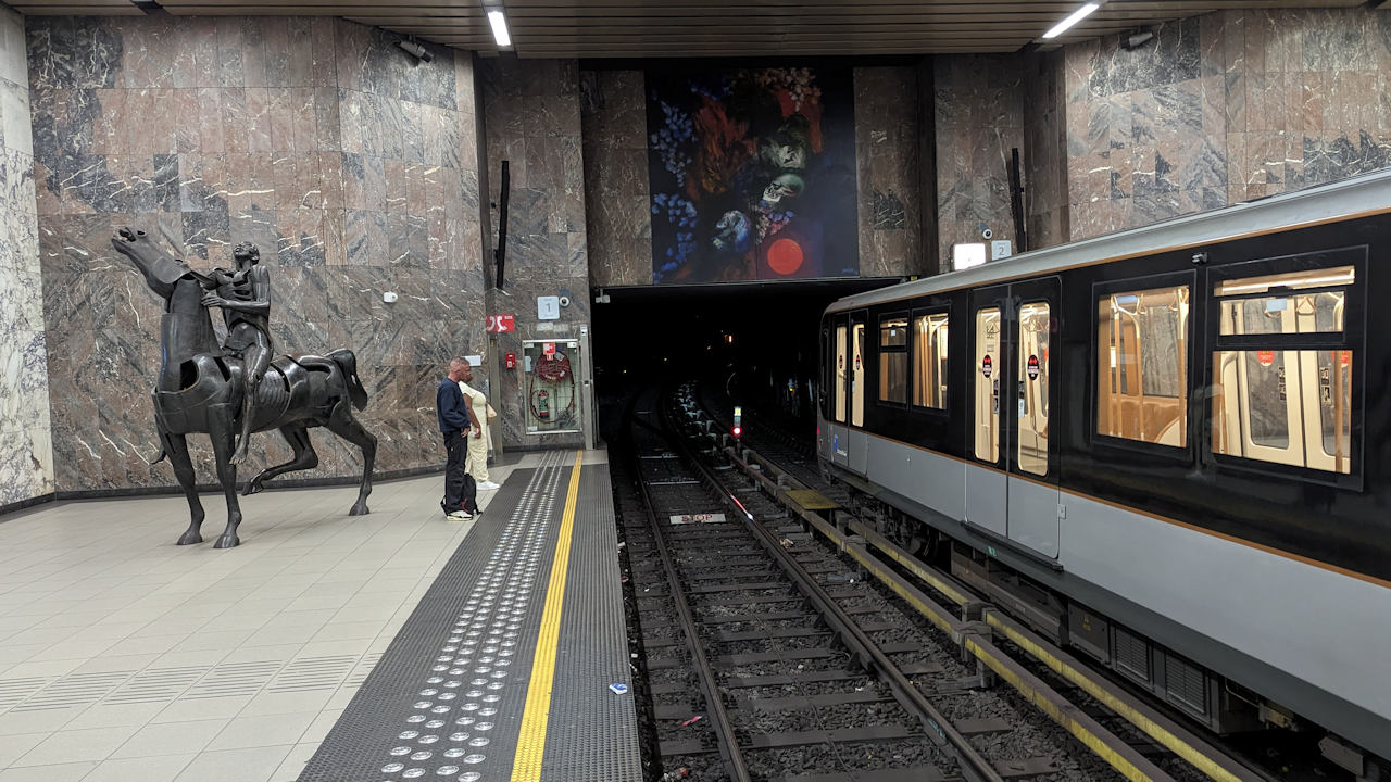 Metro Station Herrmann-Debroux in Brüssel