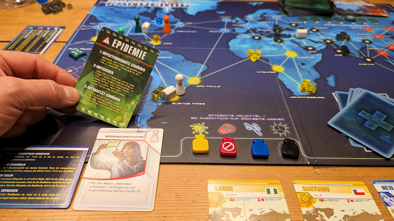 Das Spiel Pandemic 2013 von Z-Man Games
