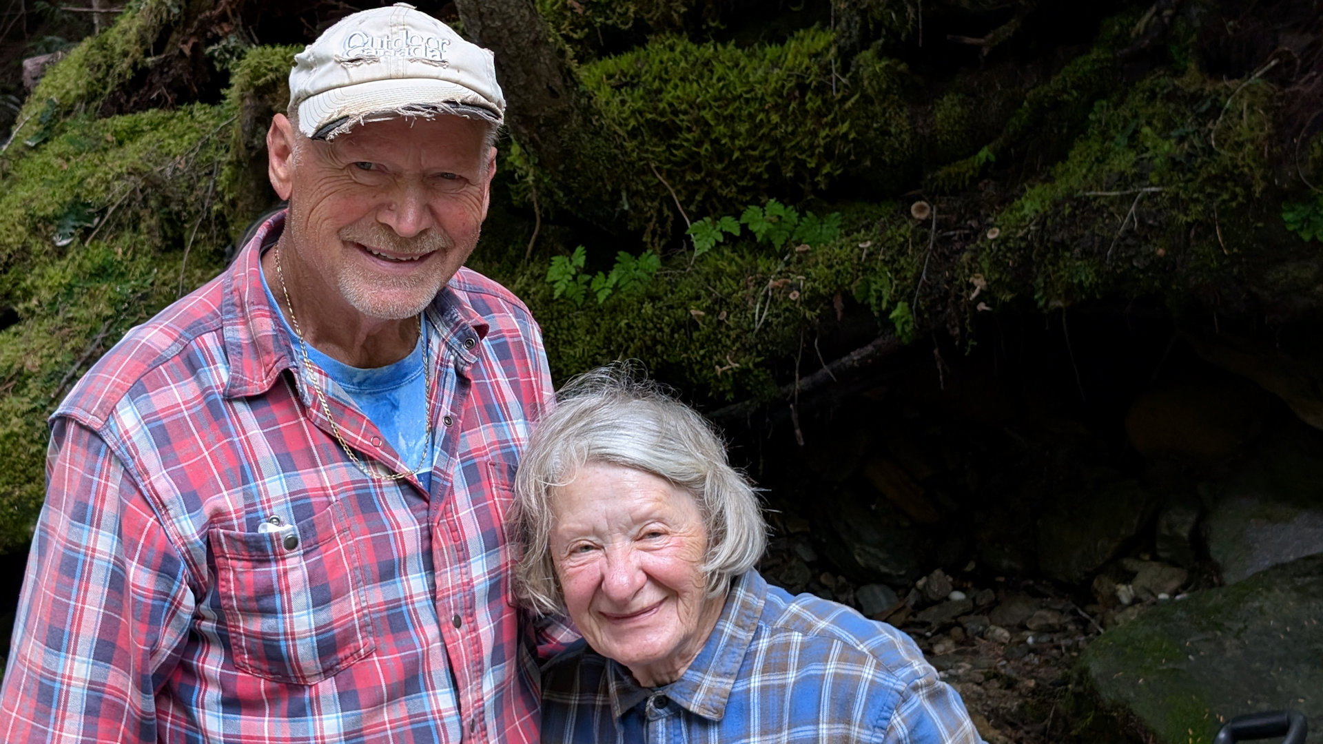 Portrait der Goldminer Mark und Julia