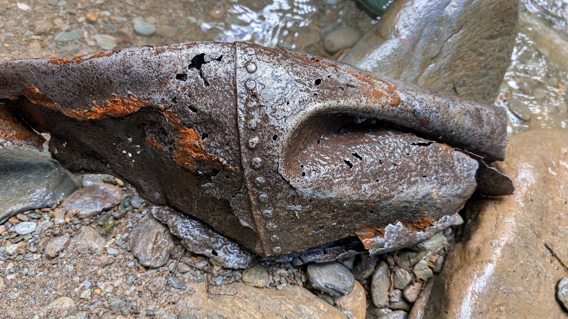 Reste genietetes Eisenrohr