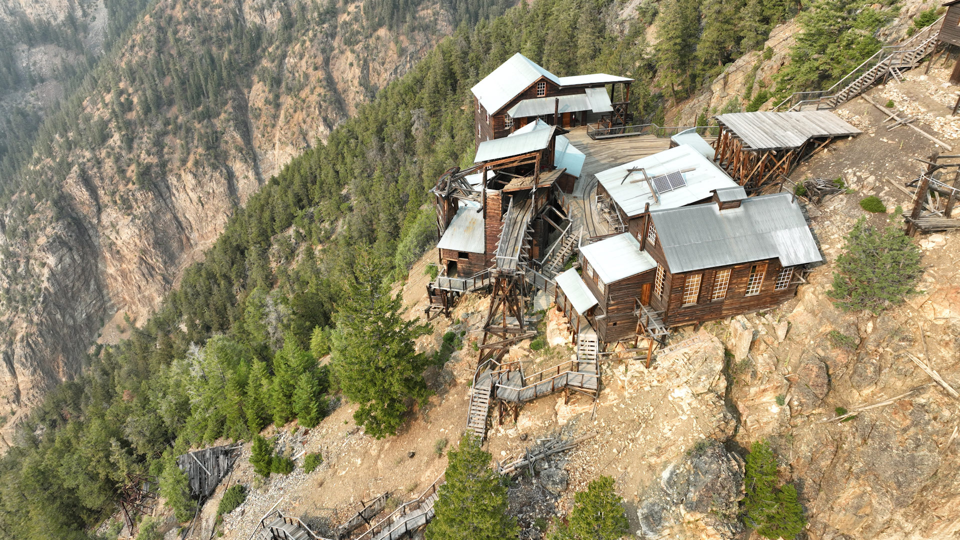 Luftbild der Mascot Gold Mine in BC Kanada 