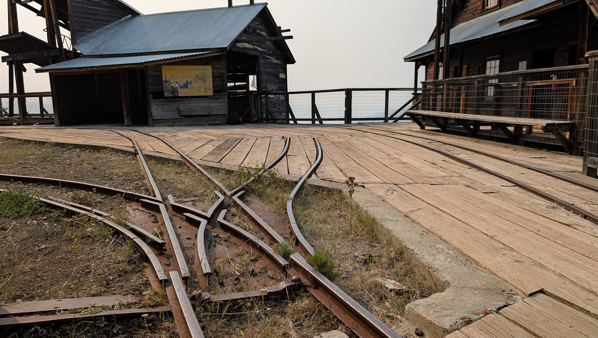 Hauptebene der Mascot Mine mit Dreifach Weiche für Bergbau Loren 