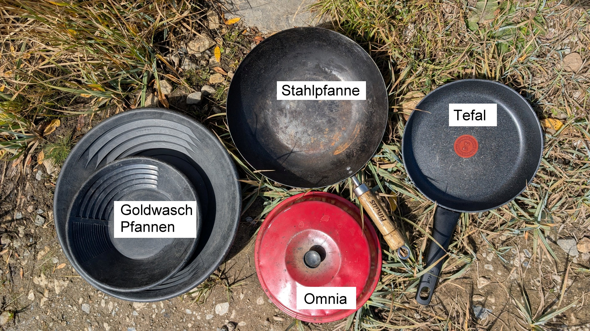 Küchen Pfannen zum Goldwaschen: Stahlpfanne, beschichtete Tefal Küchenpfanne und Omni Camping Backofen