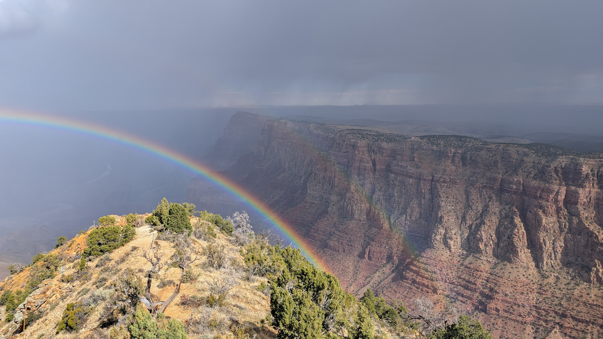 Grand Canyon Panorama mit Regenbogen