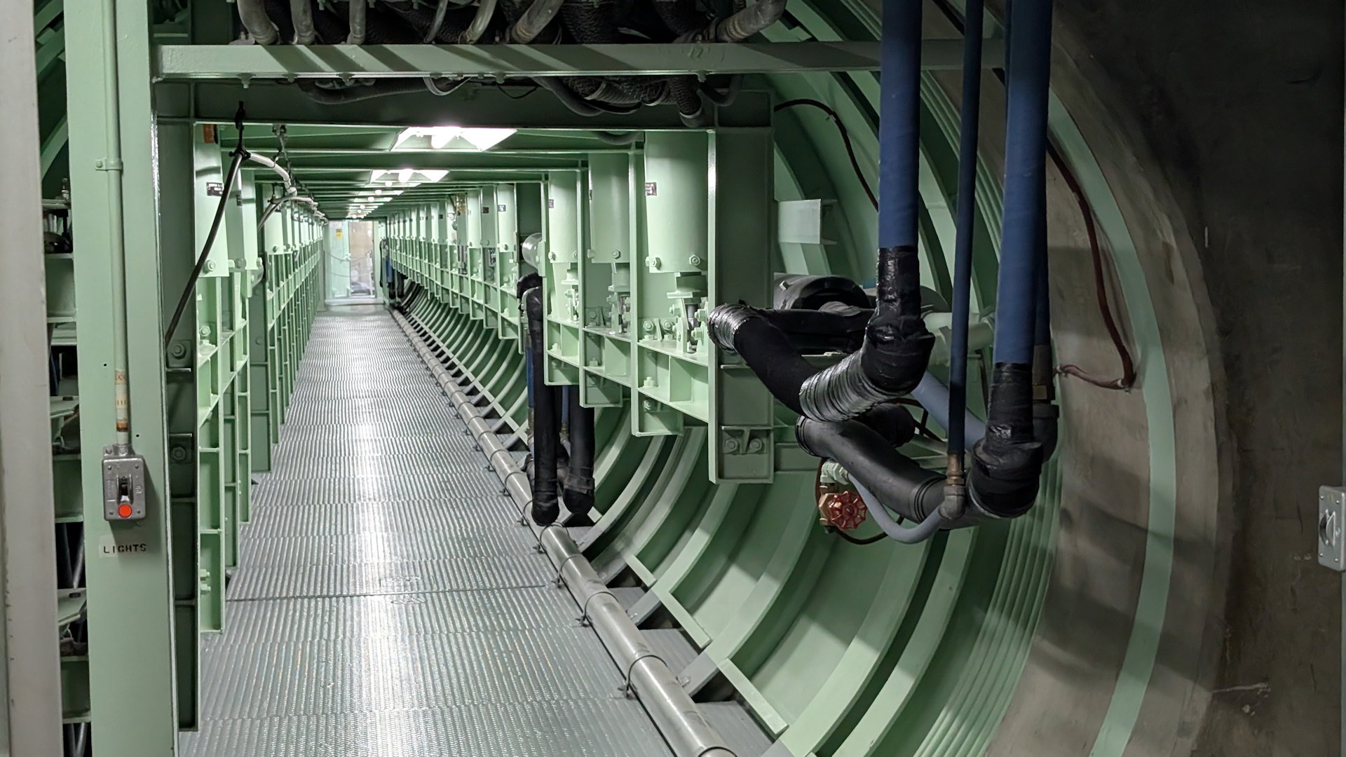 Tunnel zwischen Raketenbunker und Kommandozentrale