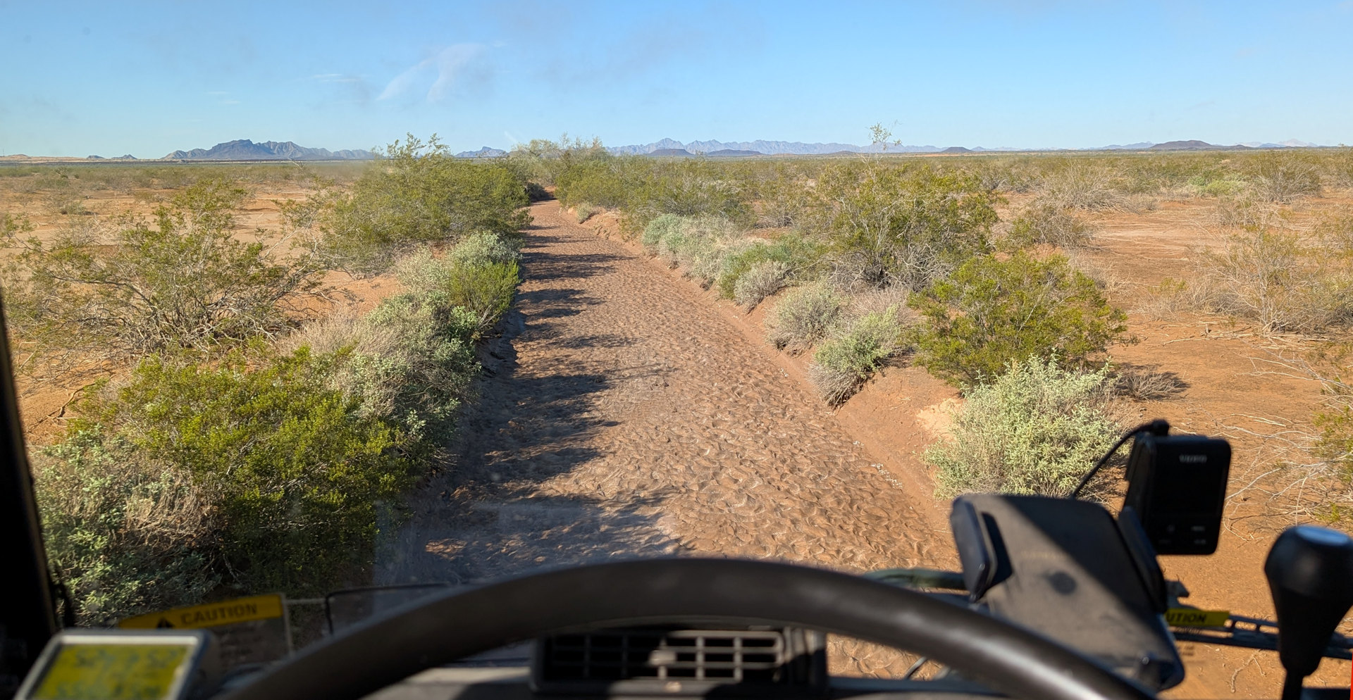 Sandpiste in der Sonora Wüste 