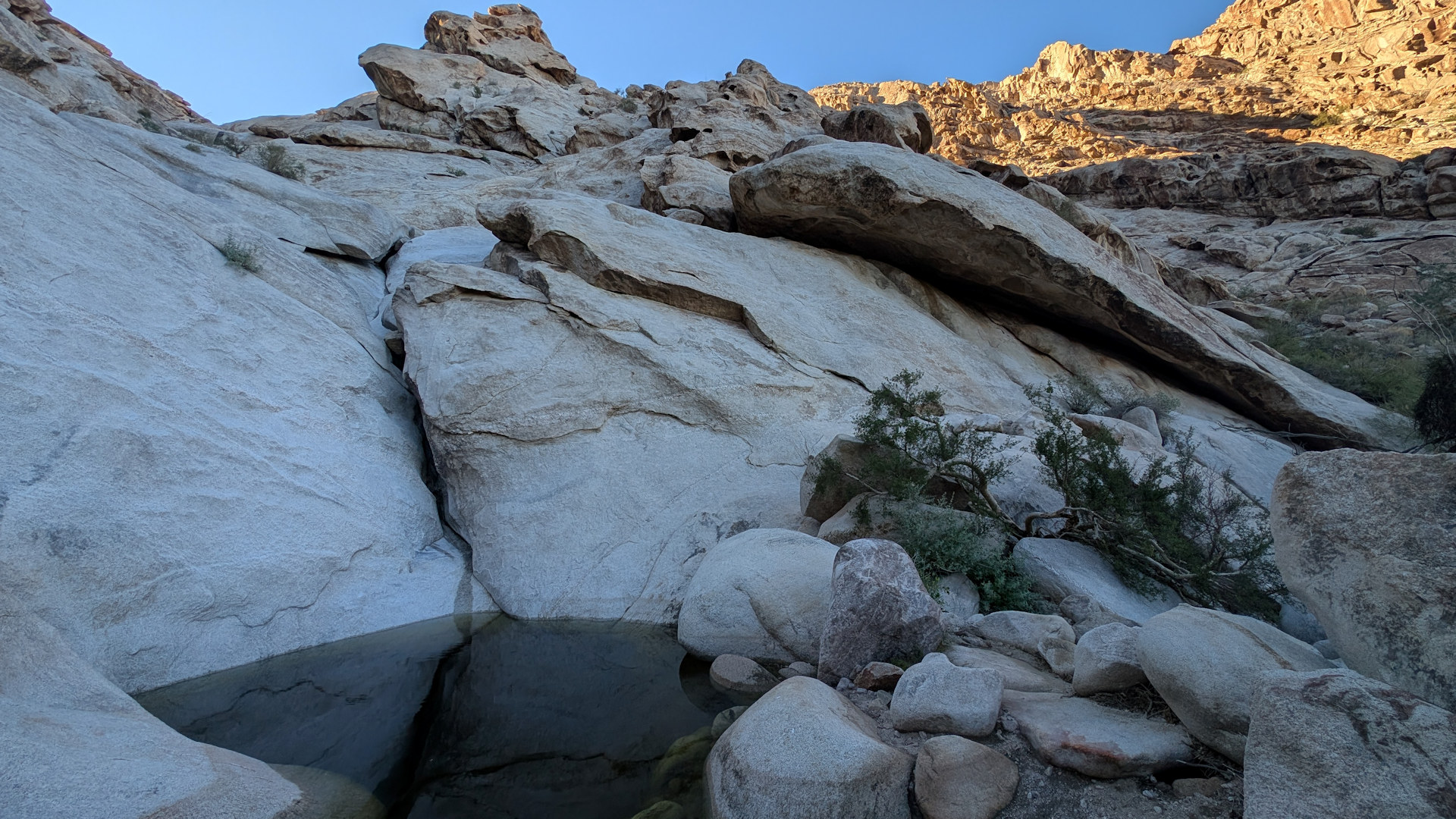 Tinajas Tank Wasserstelle 