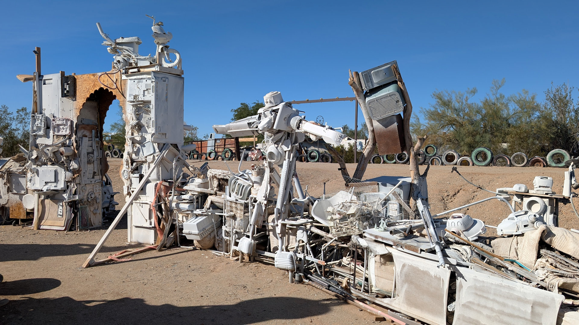 Arena von East Jesus in Slab City