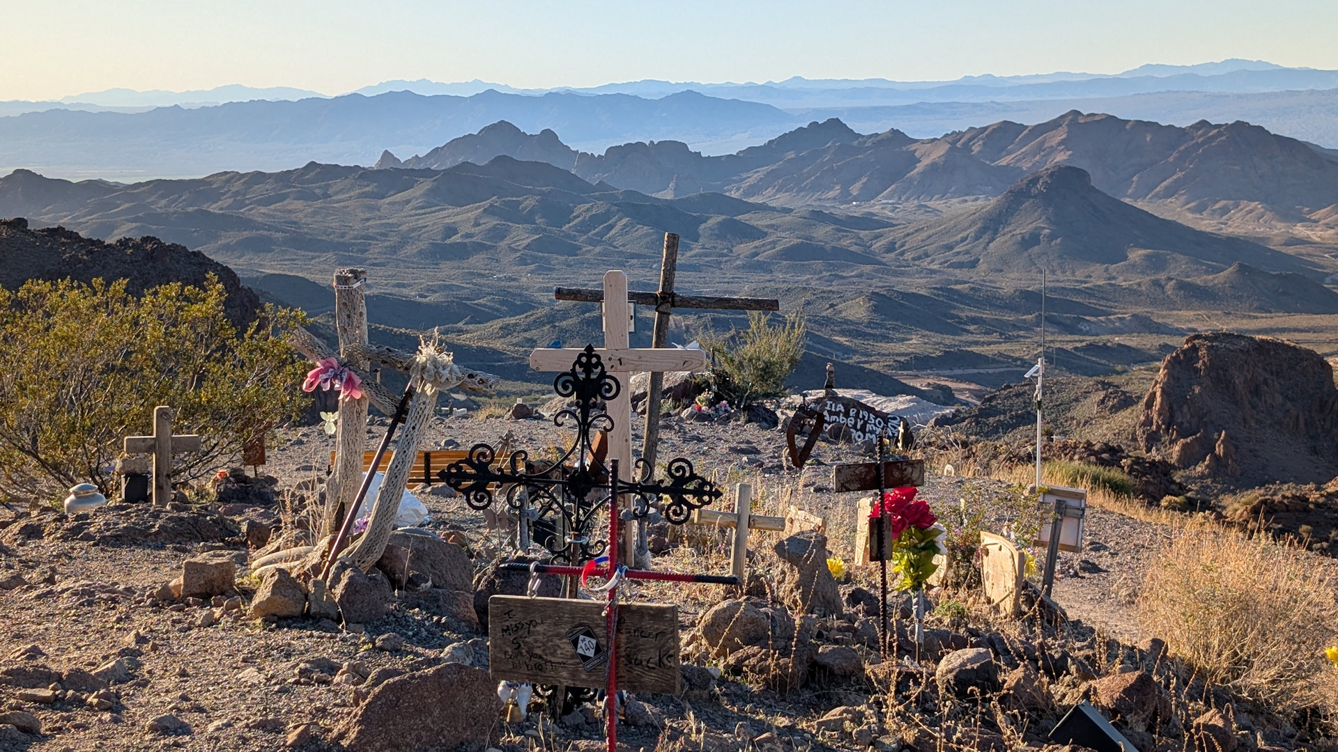 Grabstellen am Sitgraves Aussichtspunkt am Rand der Route 66 