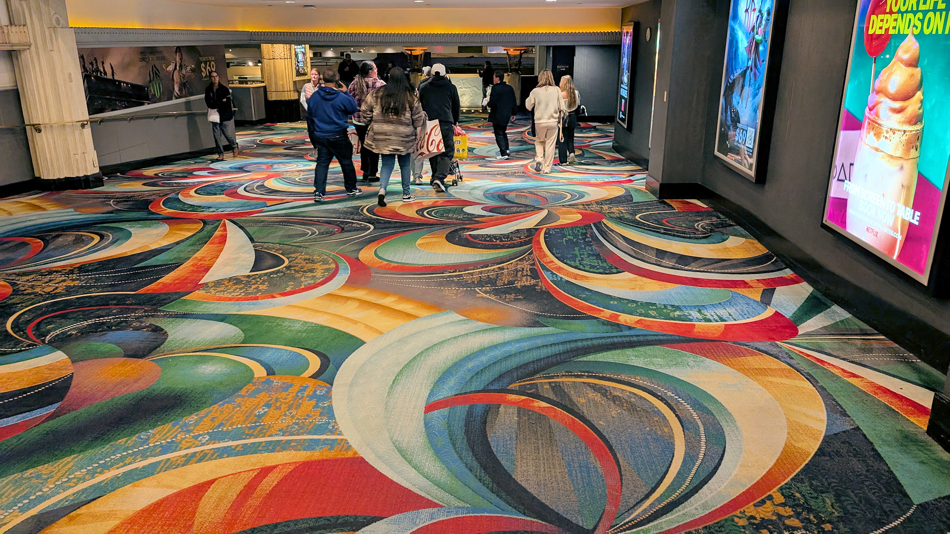 Kreischend buntes Teppichmuster in Las Vegas 