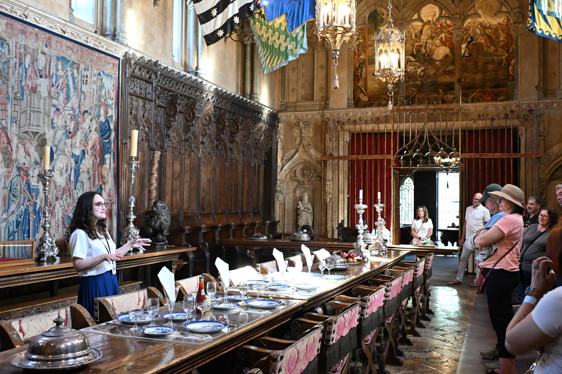 Ritter Tafel im William Hearst Castel