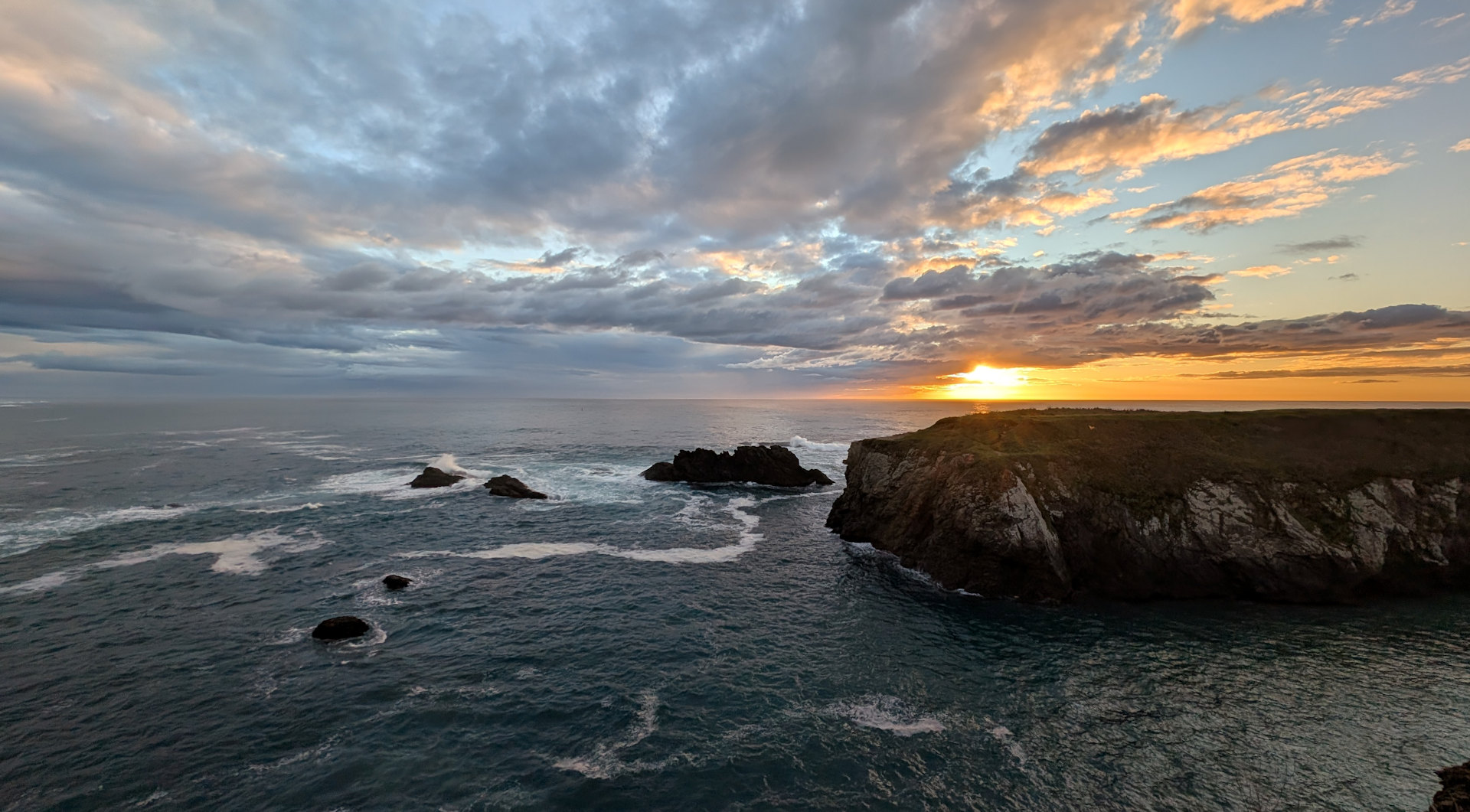 Sonnenuntergang an der Küste von Mendocino Kanifornien