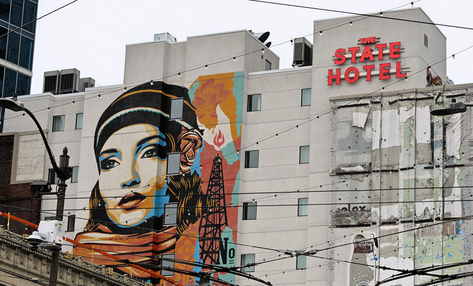 Fire Sale Murales in Seattle von Shepard Fairey