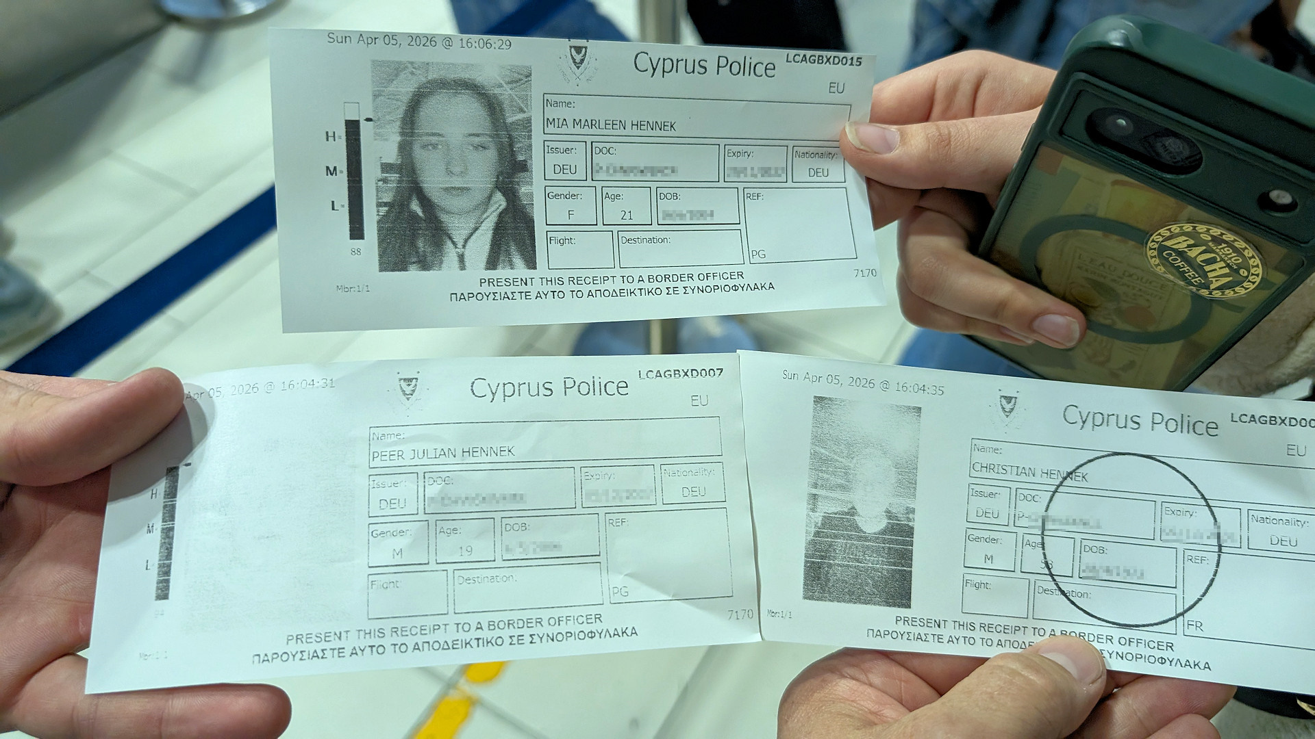 Mit einem Automaten erzeugte Ausreisedokumente der Polizei Zypern 
