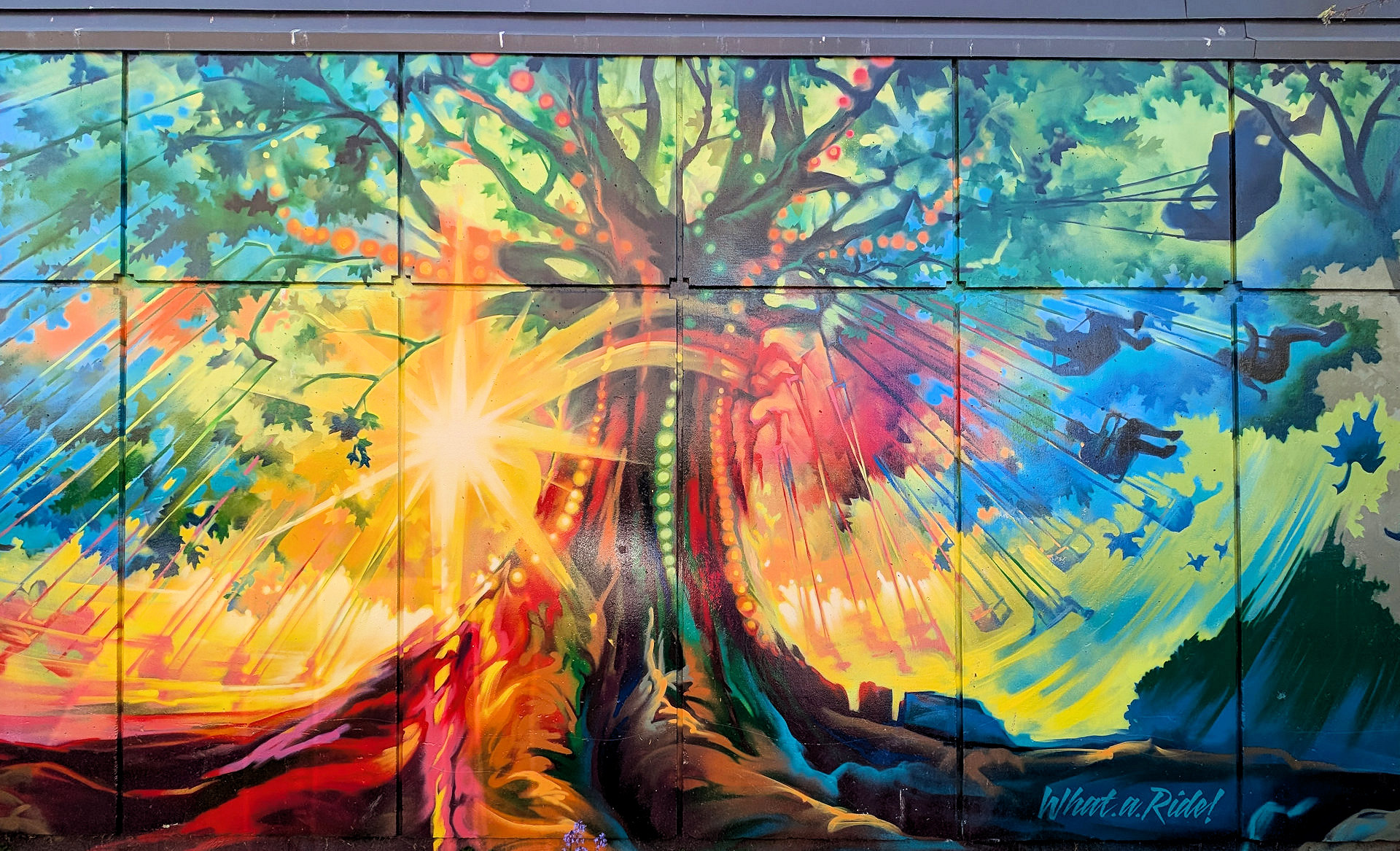 What a ride Wandbild Graffiti in Vancouver aus einem bunten Baum als Karussell 