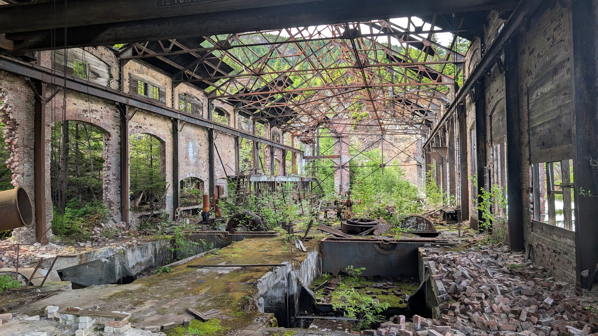 Generatoren Halle in Anyox