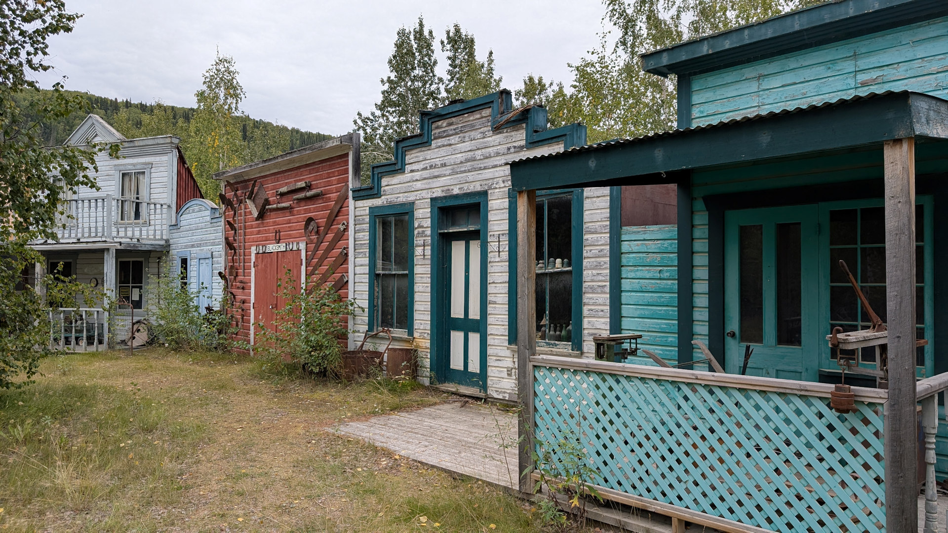 Ghost Town Holz Häuser Fassade in der Nähe von Dawson City 
