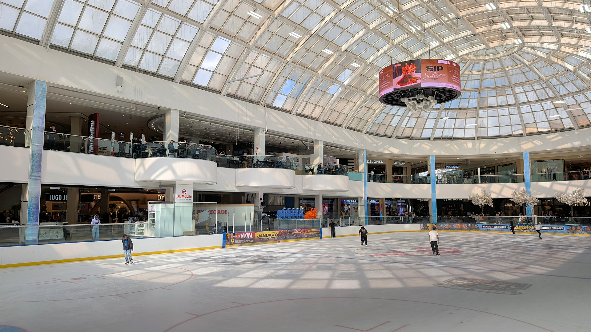 Eishockey Arena in der West Edmonton Mall